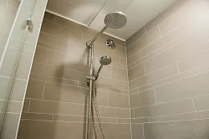 Shower Berenstraat suite Amsterdam